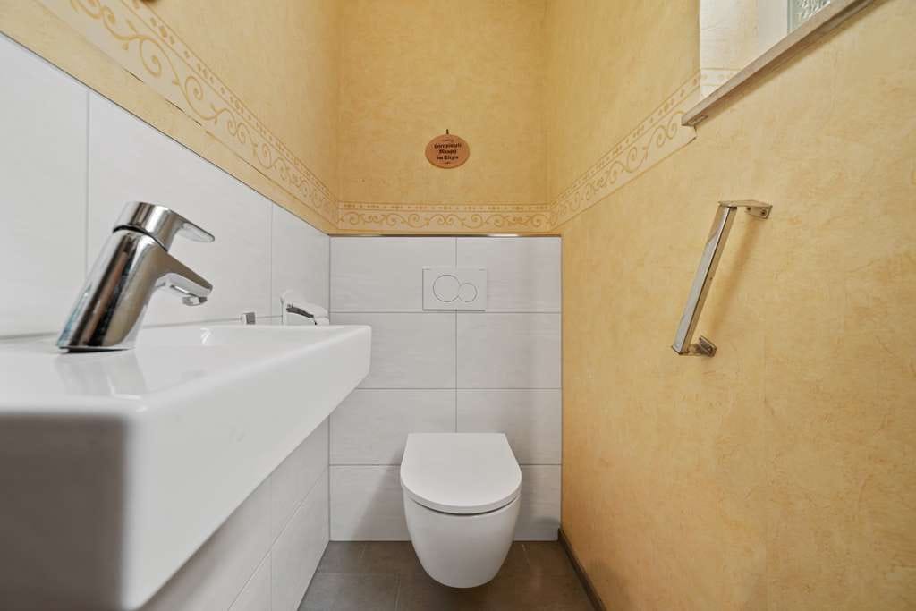 Immobilie in Haigerloch - "Viel Platz für die Familie – Einfamilienhaus mit 980 m² Grundstück in Haigerloch" - Bild 2