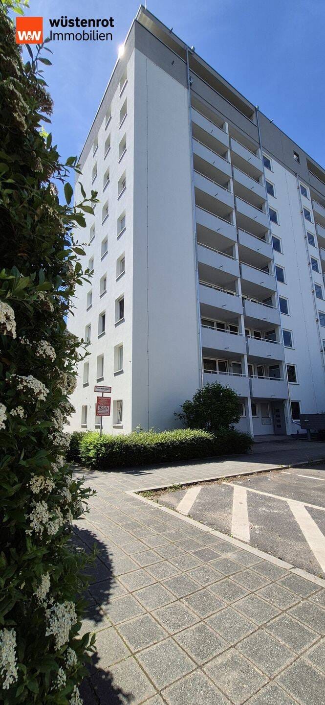 Immobilie in Nürnberg - Charmante 1- Zimmer- Wohnung mit Weitblick ! - Bild 3