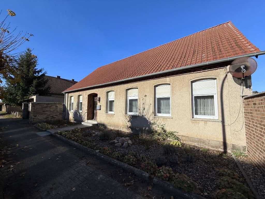 Immobilie in Klötze - Familienparadies mit großem Garten, Scheune & Platz zum Leben – Einfamilienhaus in Kunrau - Bild 2