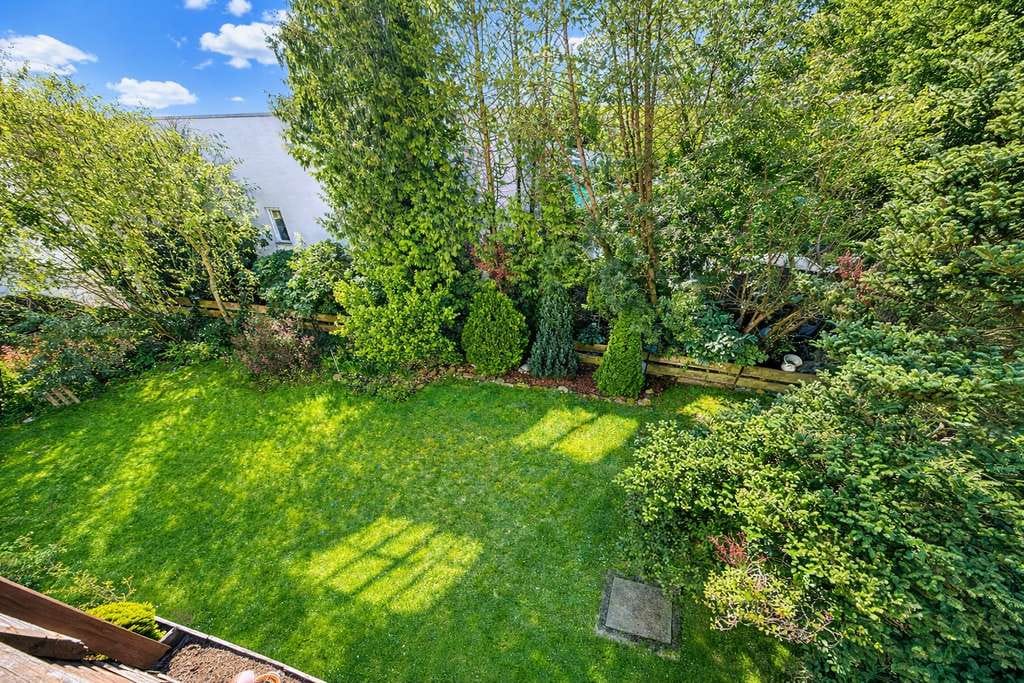 Immobilie in Steinenbronn - Gepflegte 4,5-Zimmerwohnung mit off. Kamin, Wintergarten und gem. Gartenbereich - Bild 4