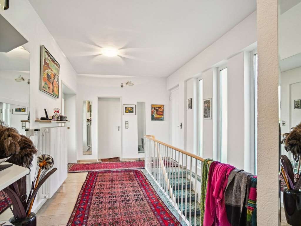 Immobilie in Kamp-Bornhofen - Kamp-Bornhofen: Einfamilienhaus mit Einliegerwohnung und unverbaubaren Blick auf den Rhein  - Bild 4