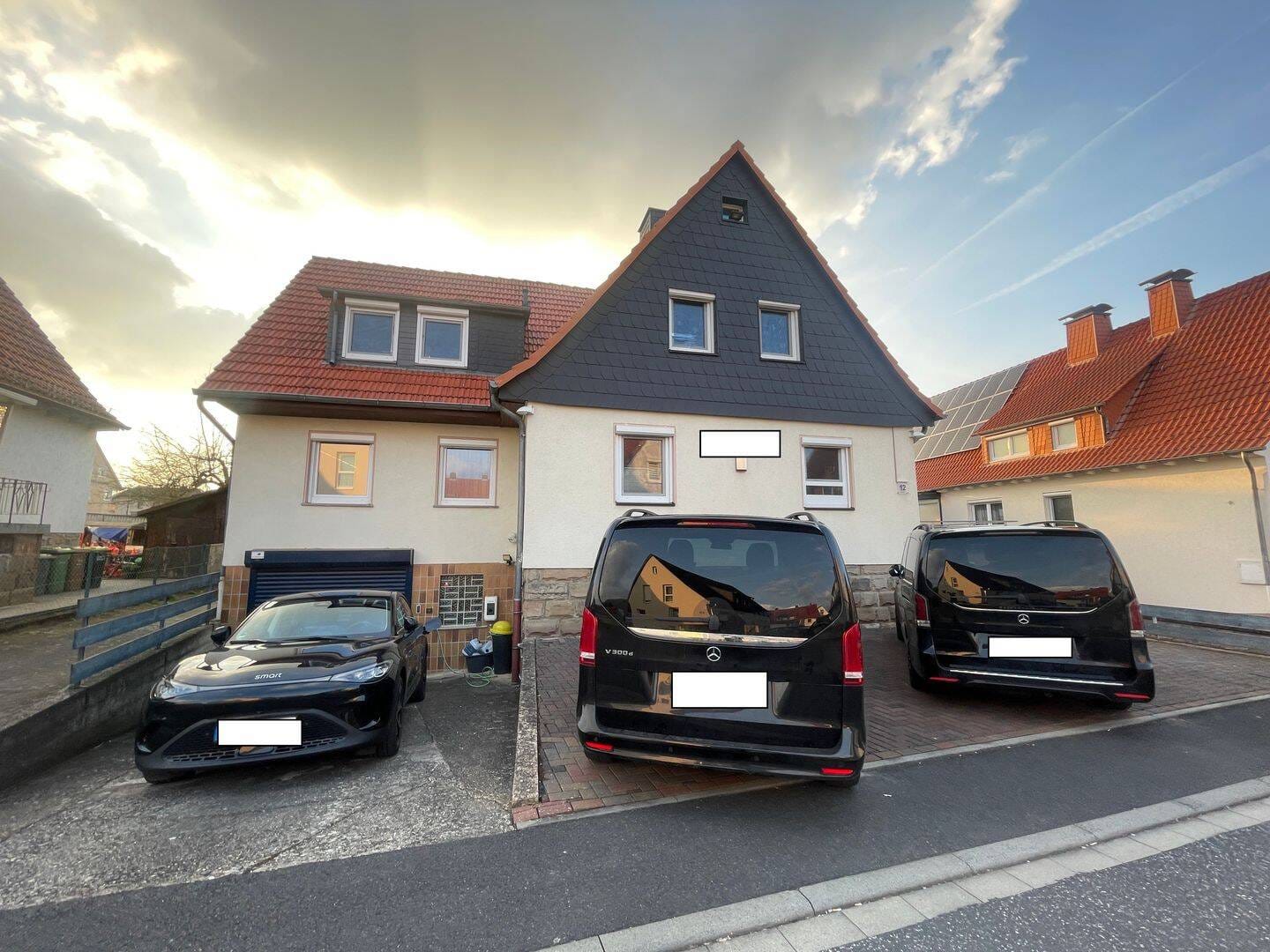 Immobilie in Niestetal - Großzügiges Einfamilienhaus mit ca. 193 m², Sauna, Solar & Garten – saniert & familienfreundlich - Bild 2