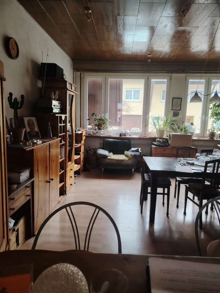 Immobilie in Meßstetten - Historisches Raumwunder mit Herz: Ehemaliger Gasthof & Blumen-Atelier mit traumhaftem Garten - Bild 3