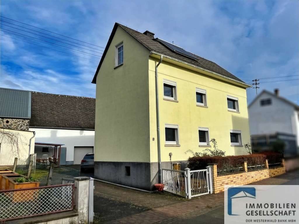 Immobilie in Elbtal - Einfamilienhaus mit großer Scheune in ruhiger und zentraler Lage - Bild 0