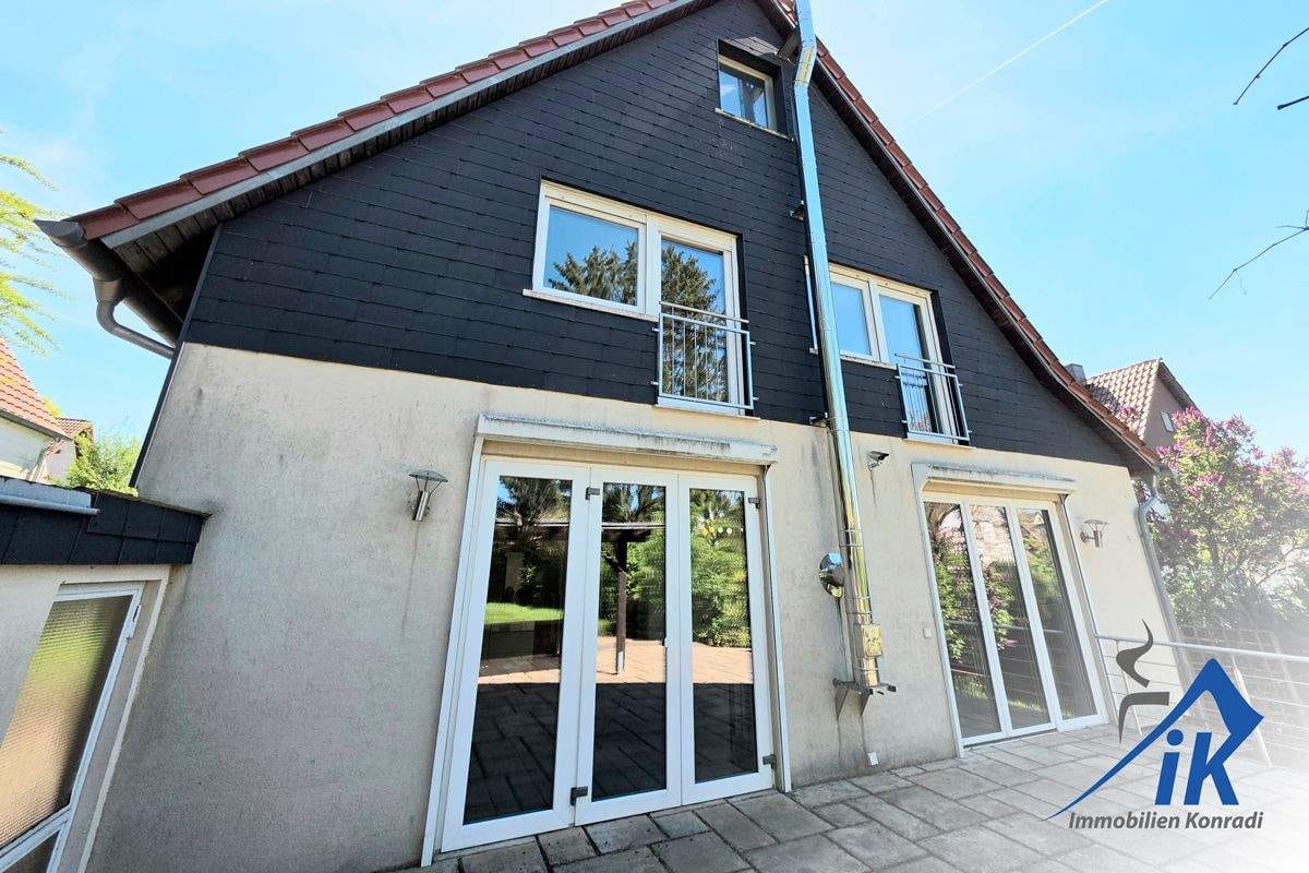 Immobilie in Schallodenbach - IK| Schallodenbach: Gepflegtes Einfamilienhaus in idylischer Lage mit großem Garten - Bild 2