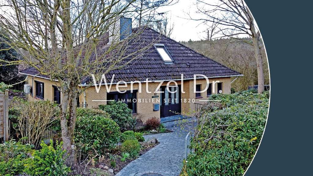 Immobilie in Harsefeld - Geräumiges Einfamilienhaus direkt am Naturschutzgebiet zum Kauf in Harsefeld - Wentzel Dr. - Bild 1