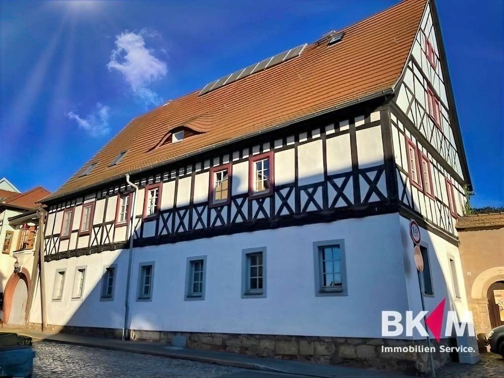 Immobilie in Jena - Denkmalgeschütztes Mehrfamilienhaus sucht neuen Besitzer - Bild 0