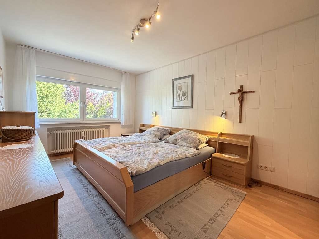 Immobilie in Schermbeck - Lichtdurchflutete 4-Zimmer-Wohnung mit Balkon in ruhiger Lage von Schermbeck - Bild 3