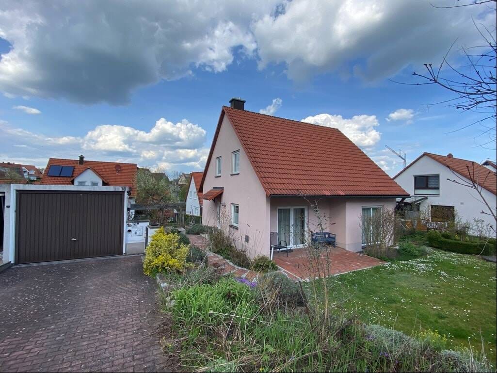 Immobilie in Emskirchen - Emskirchen - Klein aber Mein! sehr gepflegtes Wohnhaus, bevorzugte, ruhige Wohnlage - Bild 1