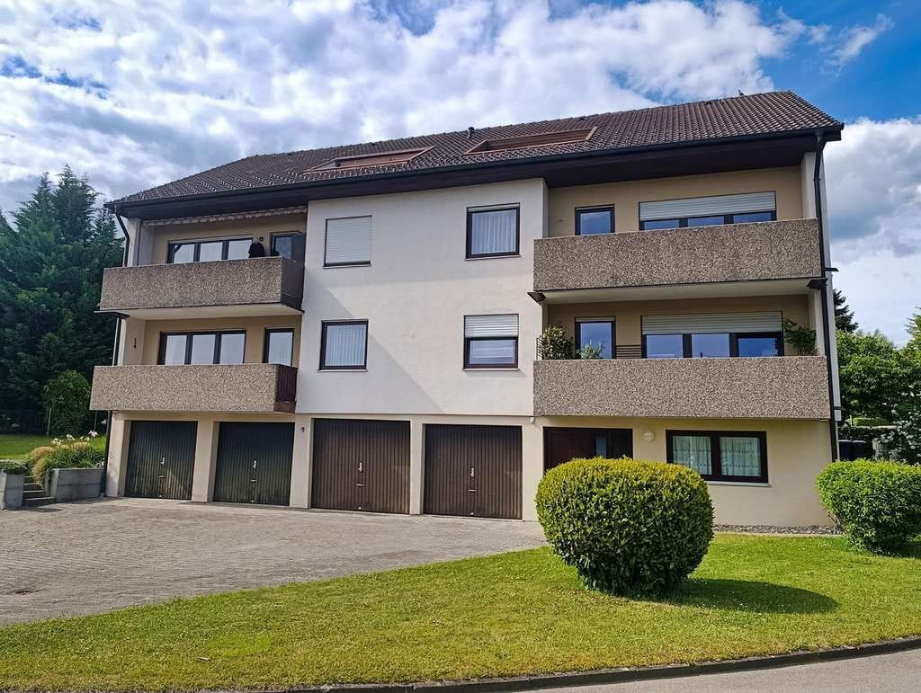 Immobilie in Baindt - 2,5-Zimmer-Dachgeschosswohnung in Baindt - komplett neu saniert - Alpenblick - Bild 2