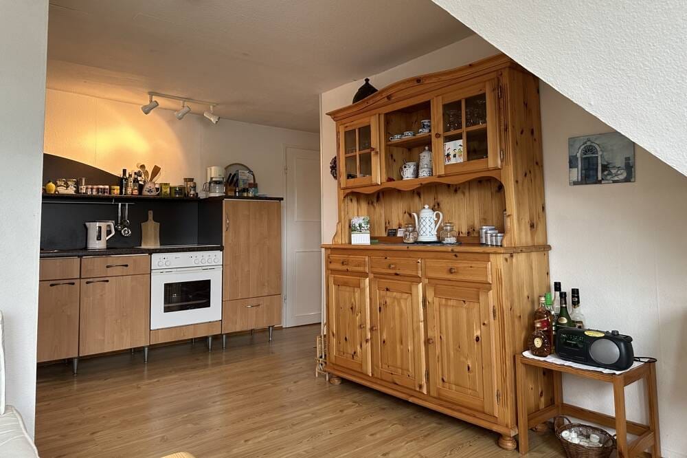 Immobilie in Niebüll - Solides Einfamilienhaus mit Einliegerwohnung, ideal zur Vermietung, bahnhofs- und zentrumsnah - Bild 3