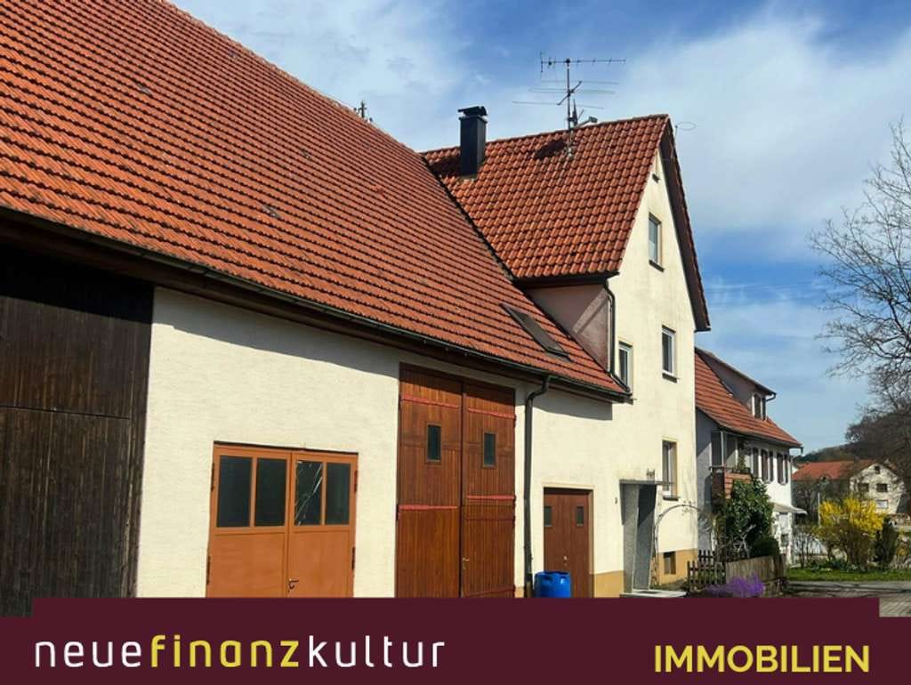 Immobilie in Römerstein - 🏡 Viel Platz für die ganze Familie – Bauernhaus mit Scheune & riesigem Potenzial in Römerstein - Bild 2