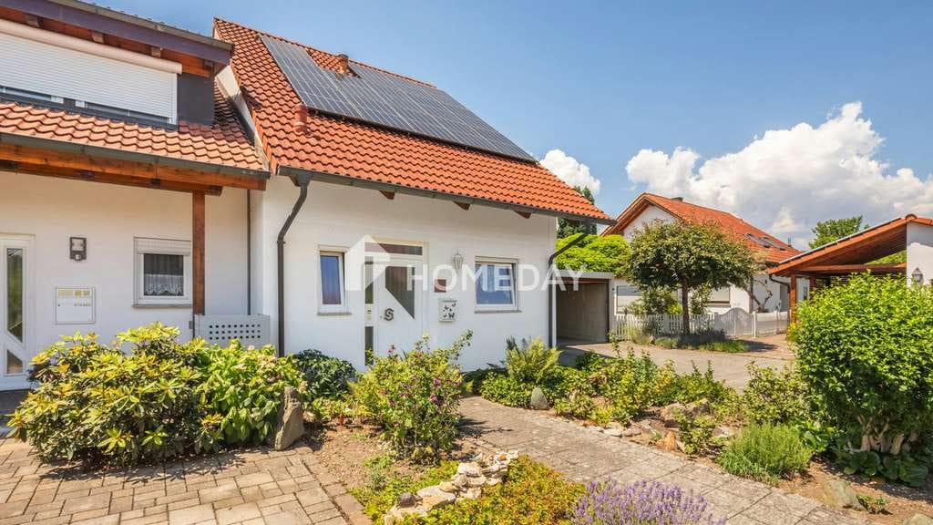 Immobilie in Volkertshausen - Sorgenfrei wohnen: DHH (Klasse A, PV & Wärmepumpe) mit traumhaftem Blick ins Grüne - Bild 0