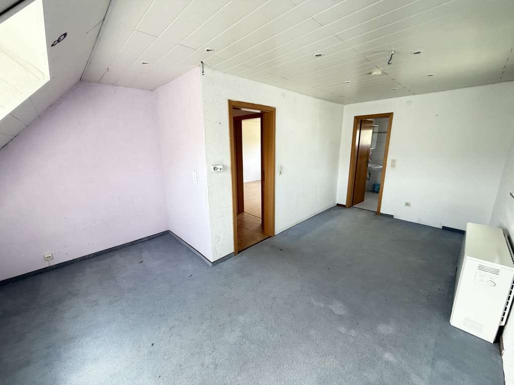Immobilie in Willstätt - Renovierungsbedürftiges Reihenendhaus in Willstätt - Bild 3