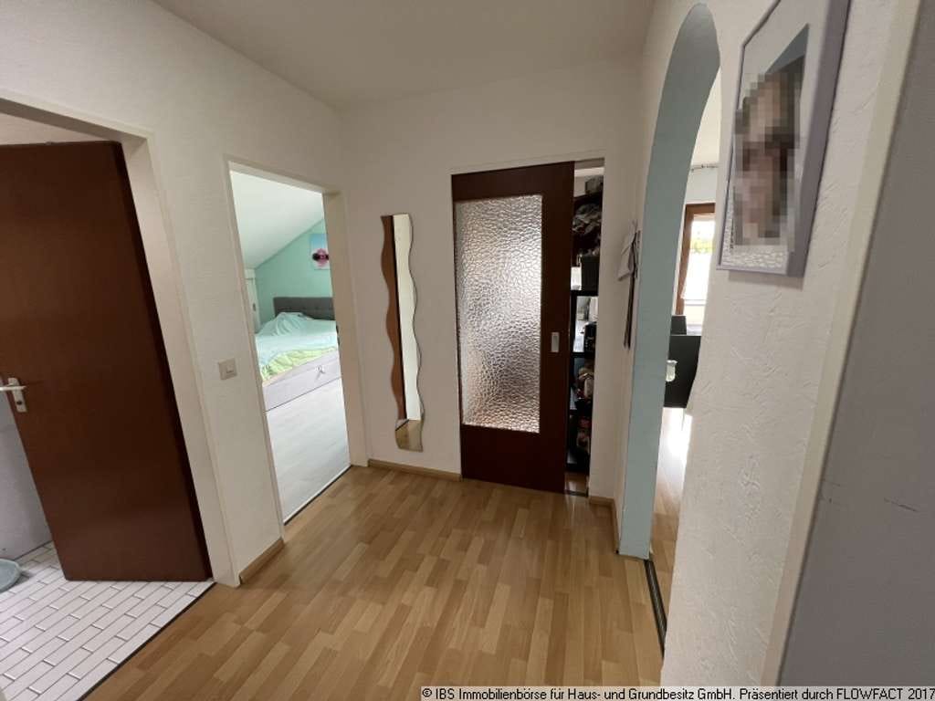 Immobilie in Mainhardt - Helle und freundliche 3-Zimmer-Wohnung mit guter Raumaufteilung, Balkon und Stellplatz - Bild 2