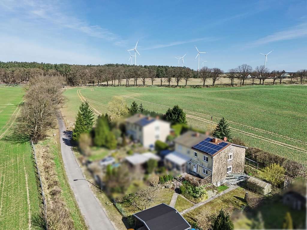 Immobilie in Prötzel - Familienfreundliche Doppelhaushälfte mit Kamin, Wintergarten und Blick ins Grüne! - Bild 2