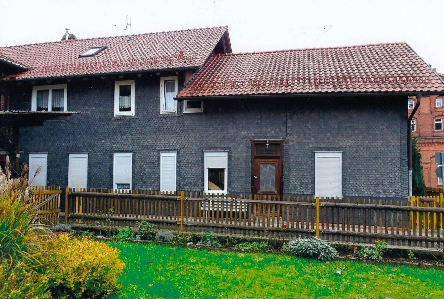 Immobilie in Themar - Modernisiertes geräumiges Wohnhaus in Themar - Bild 1