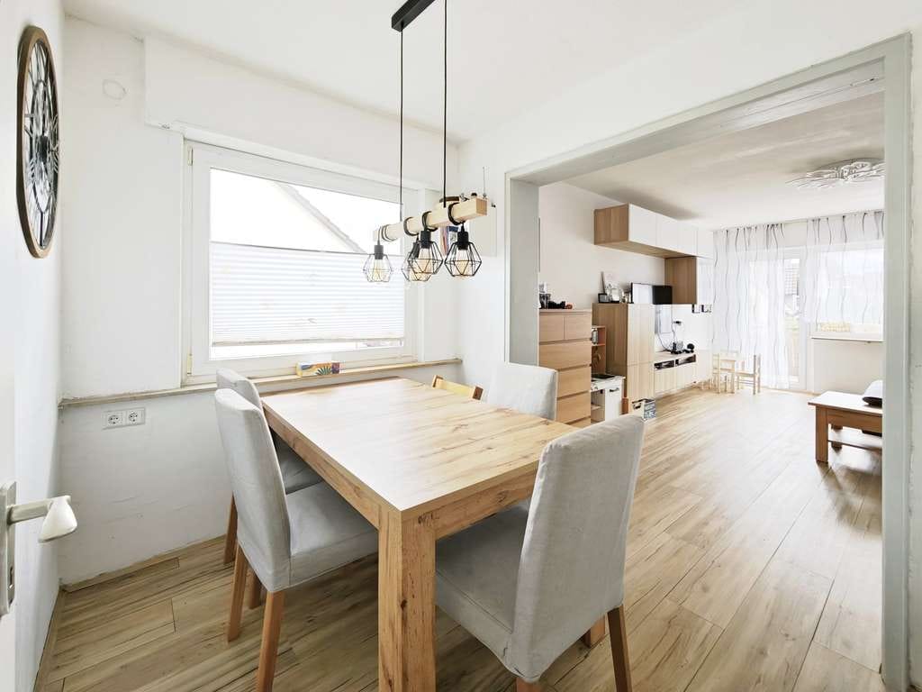 Immobilie in Asperg - Helle 3,5-Zimmer-Wohnung mit 2 Balkonen in ruhiger Lage von Asperg - Bild 3