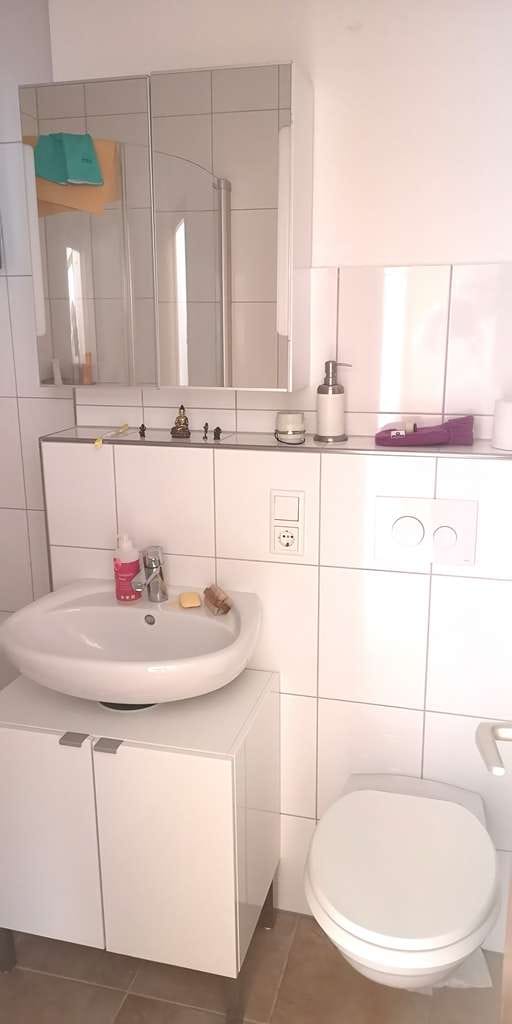 Immobilie in Horn-Bad Meinberg - Helles Zuhause mit 2 Zimmern in Horn-Bad Meinberg mit Südbalkon - Bild 3