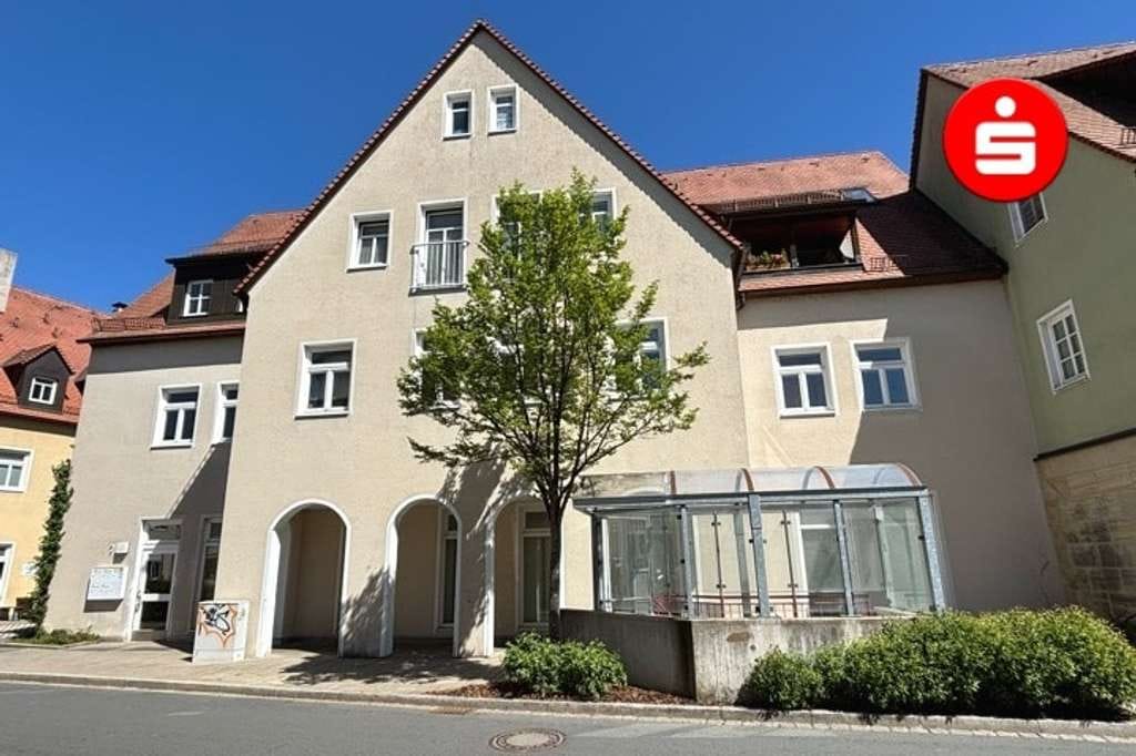 Immobilie in Hersbruck - Großzügige 3,5-Zi.-ETW in zentraler Lage von Hersbruck! - Bild 0
