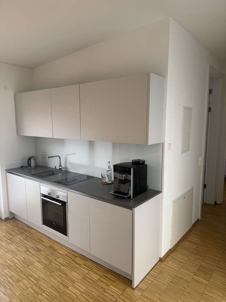 Immobilie in Hagenbach - Helle 2 Z. Wohnung mit Südterrasse und eigenem Zugang - Bild 1