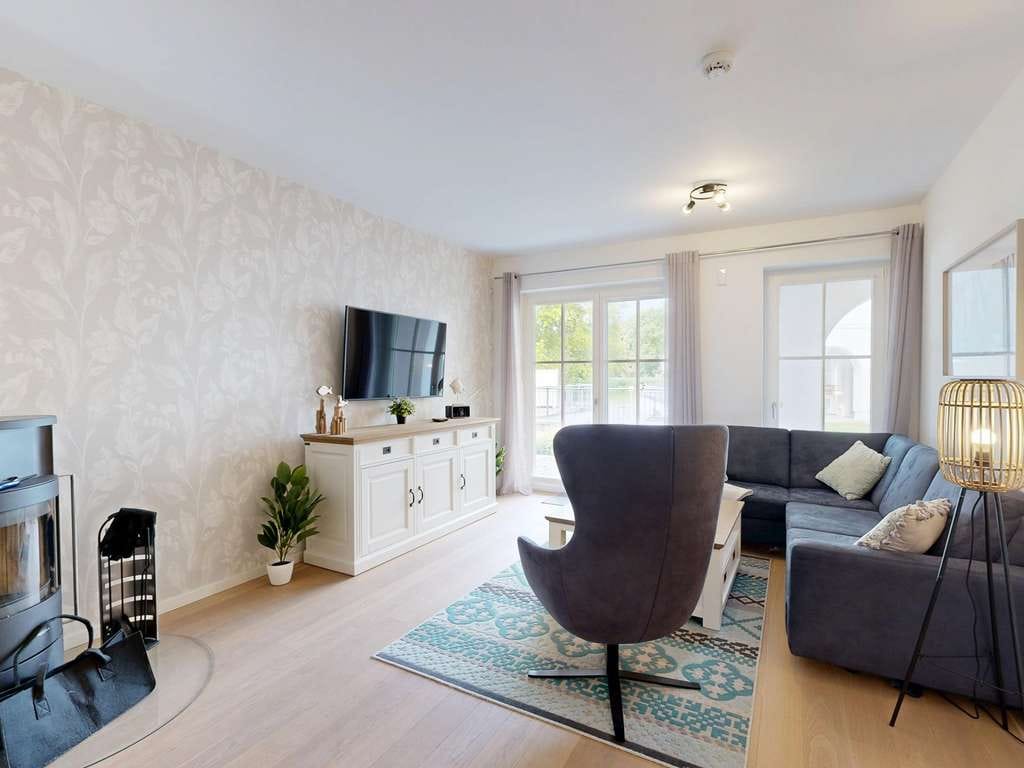 Immobilie in Wustrow - Die Ostsee zum Greifen nah - gemütliche Ferienwohnung mit Kamin - Bild 0