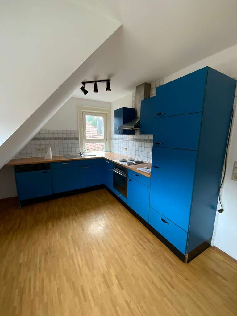 Immobilie in Haiterbach - Charmante 2-Zimmer-Maisonettewohnung mit Einbauküche und Stellplatz - Bild 1
