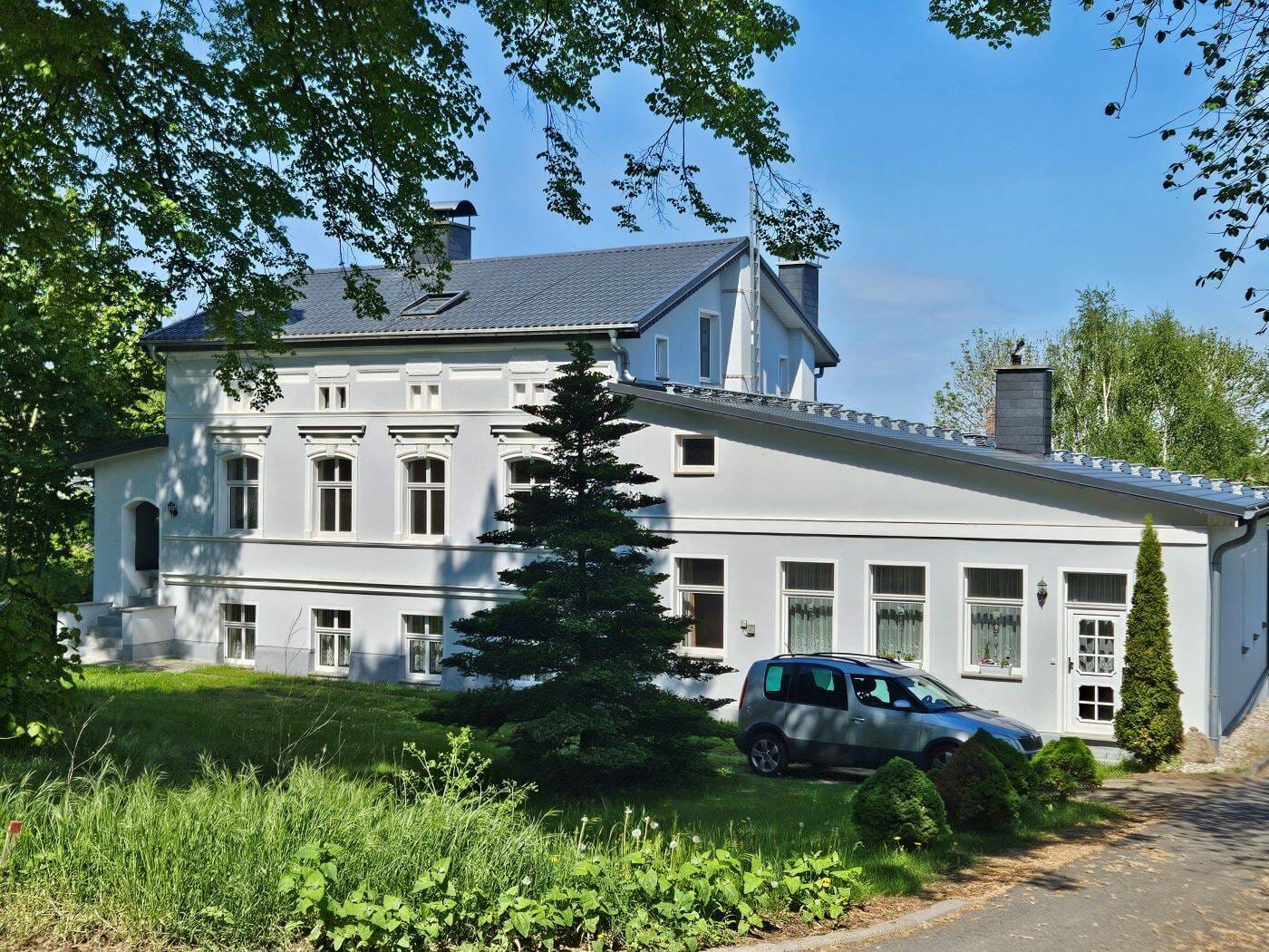 Immobilie in Anklam -  Viel Platz am Stadtrand! Teilvermitetes Mehrfamilienhaus mit Potential! - Bild 0