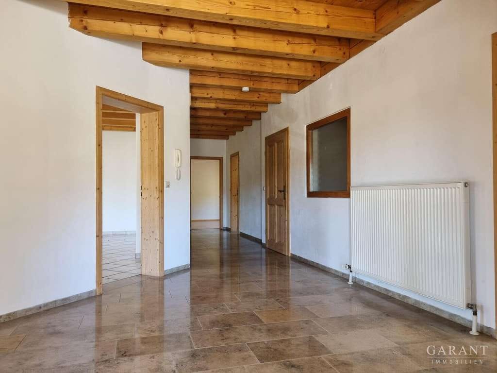 Immobilie in Titting - Großzüges Einfamilienhaus mit Einliegerwohnung - Bild 3
