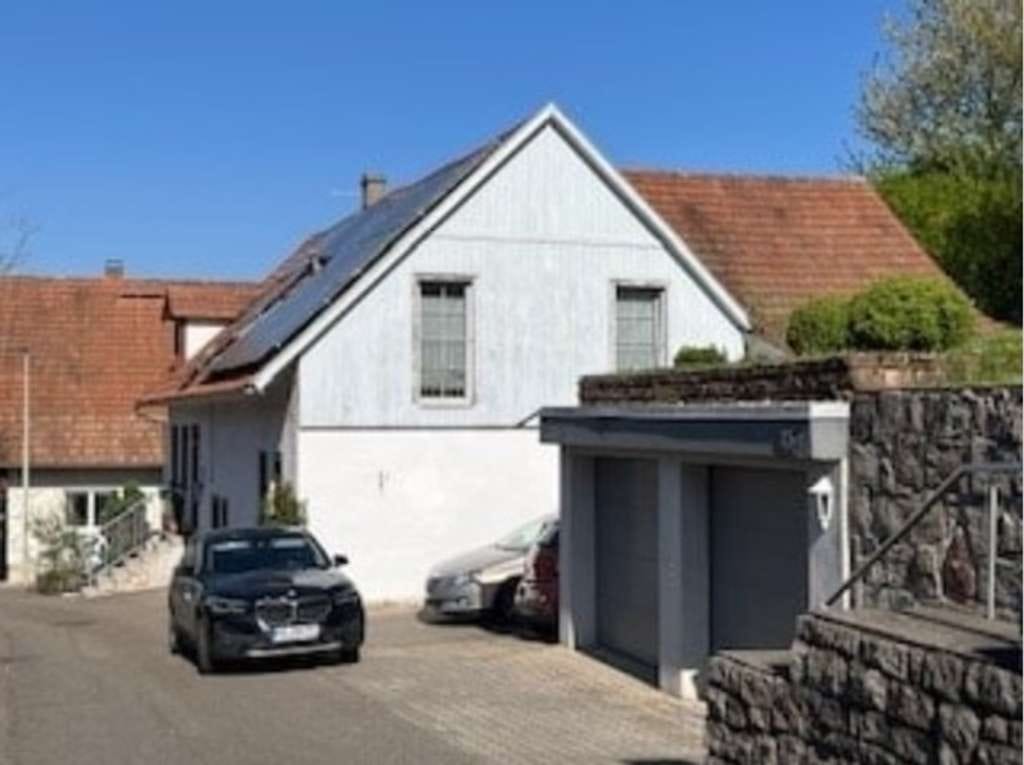 Immobilie in Bühl - Vermietetes Mehrfamilienhaus mit 3 Einheiten  - Bild 1