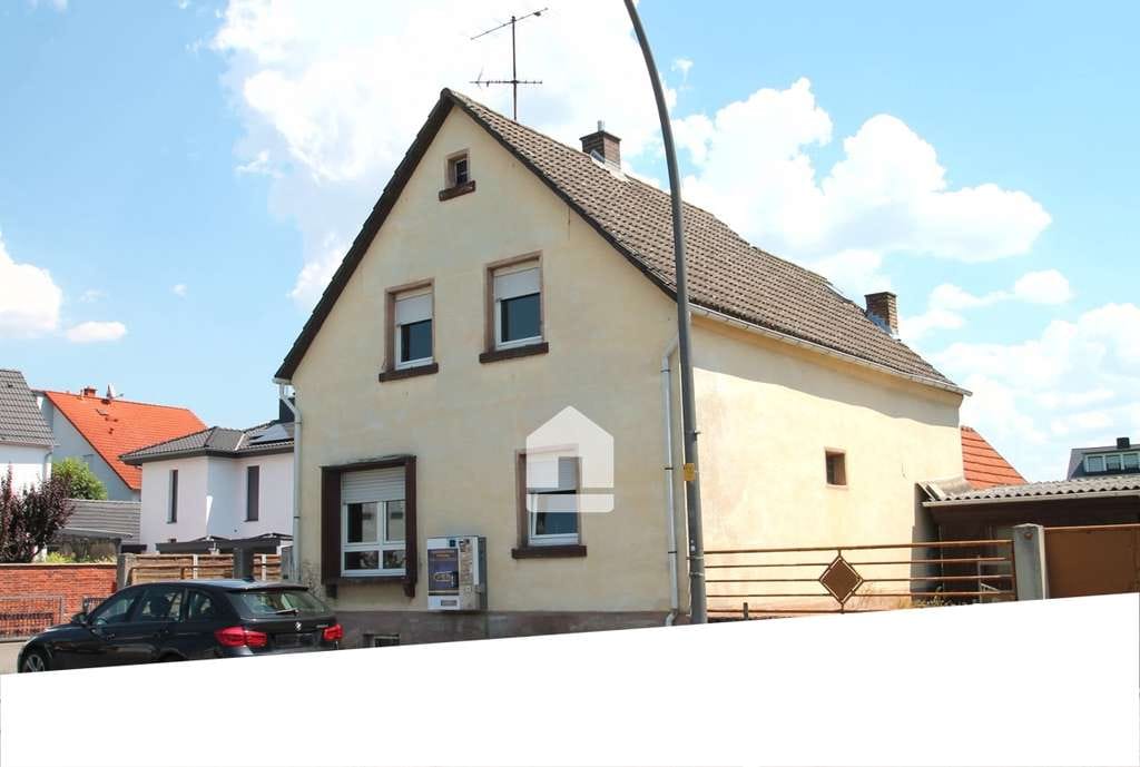 Immobilie in Riedstadt - Sanierungsbedarf
in Riedstadt / Goddelau - Bild 0
