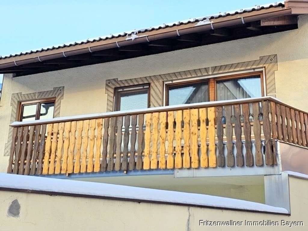 Immobilie in Immenstadt im Allgäu - Charmantes Wohnensemble mit 190 m² Wohnfläche und großem Innenhof - Bild 4