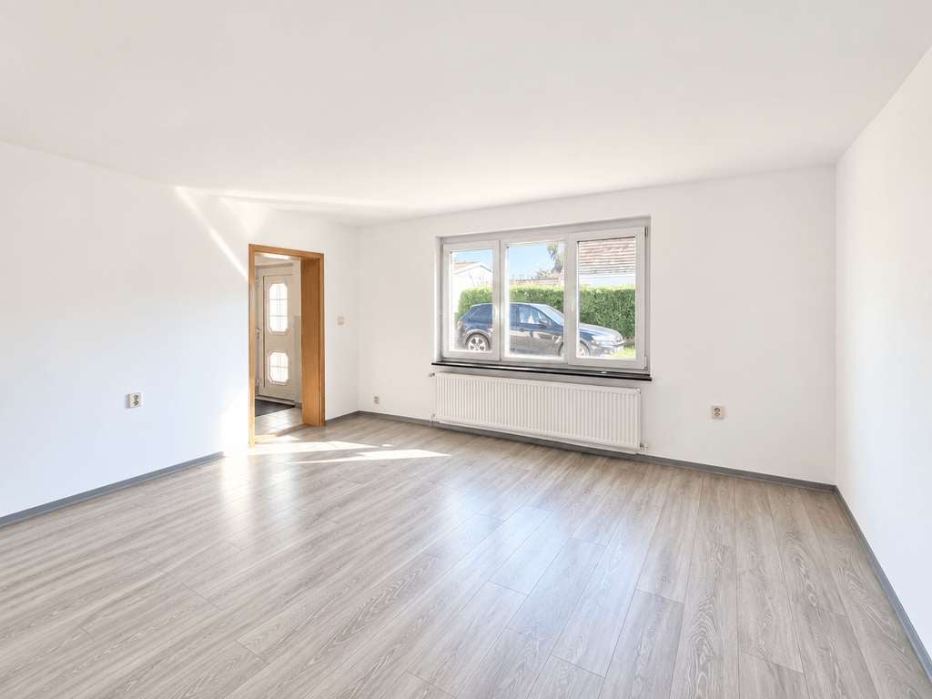 Immobilie in Kröpelin - Doppelhaushälfte mit Ausbaureserve und sehr großzügigem Grundstück - Bild 4