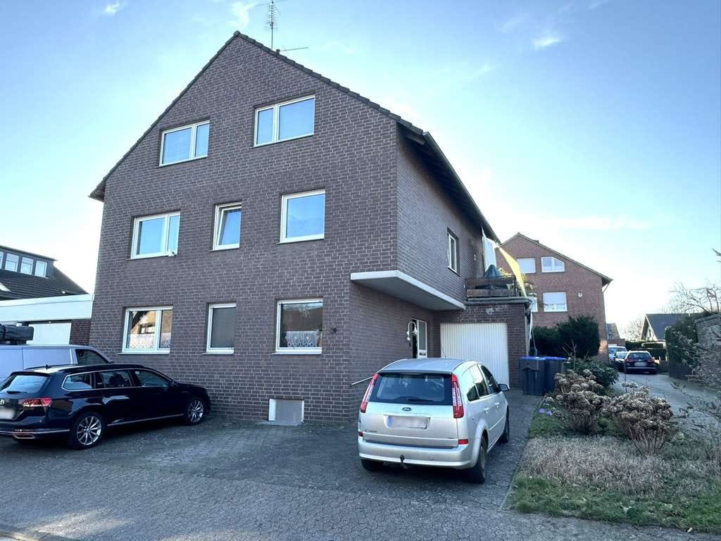 Immobilie in Dorsten - Dreifamilienhaus auf Erbbaugrundstück mit Grundstückskaufoption in Dorsten-Rhade - Bild 0