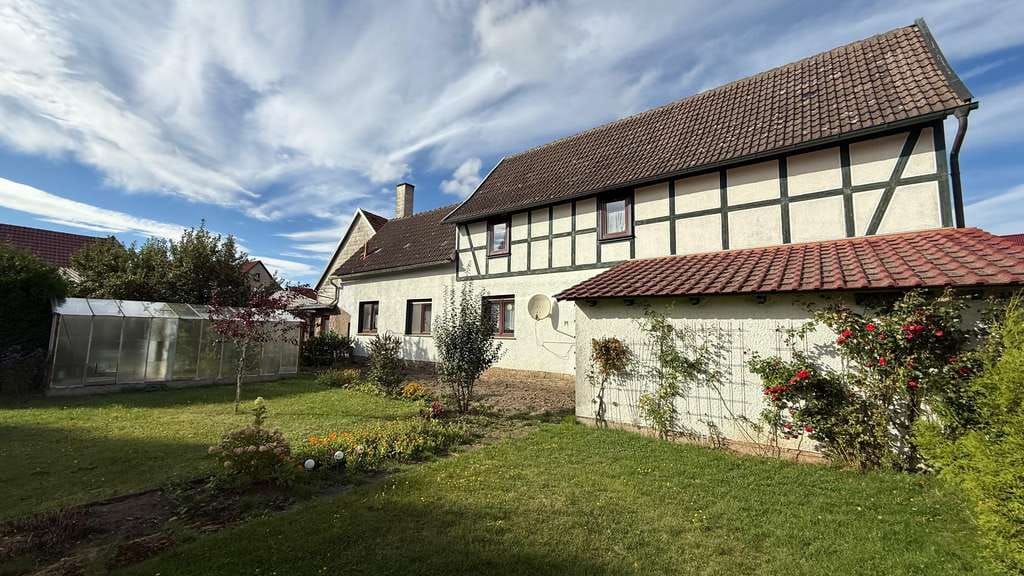 Immobilie in Dingelstädt - Fachwerkhaus mit Scheune und Garten - Bild 0
