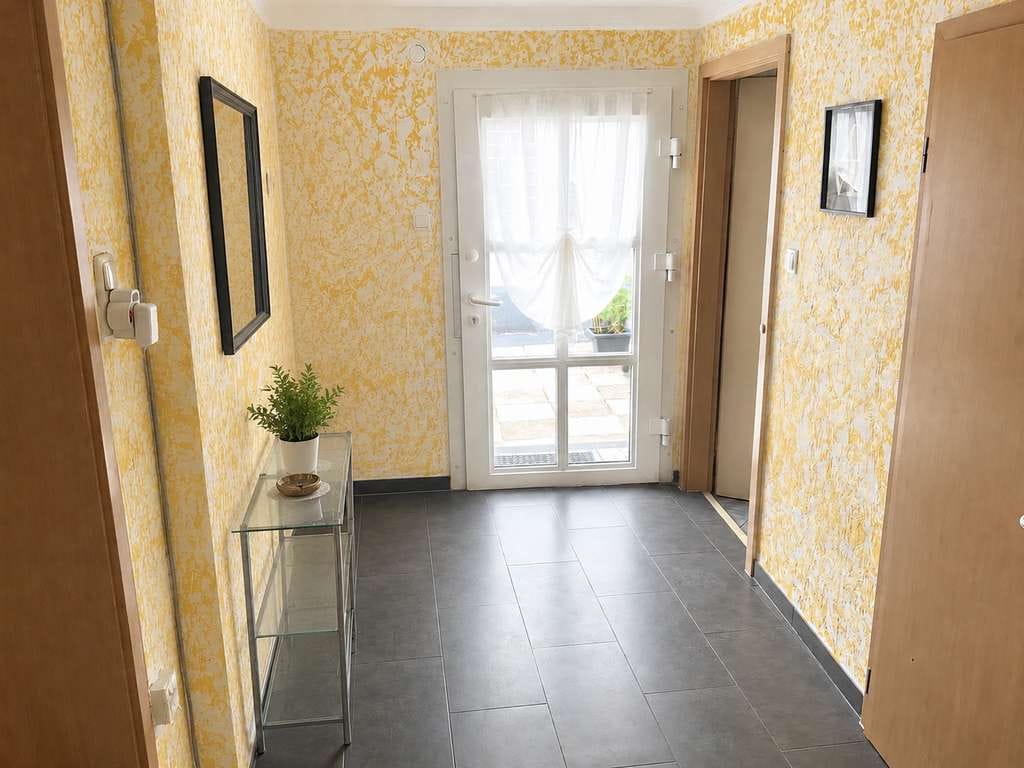Immobilie in Löhnberg - Helles, lichtdurchflutetes Einfamilienhaus mit großzügigem Raumangebot. - Bild 1