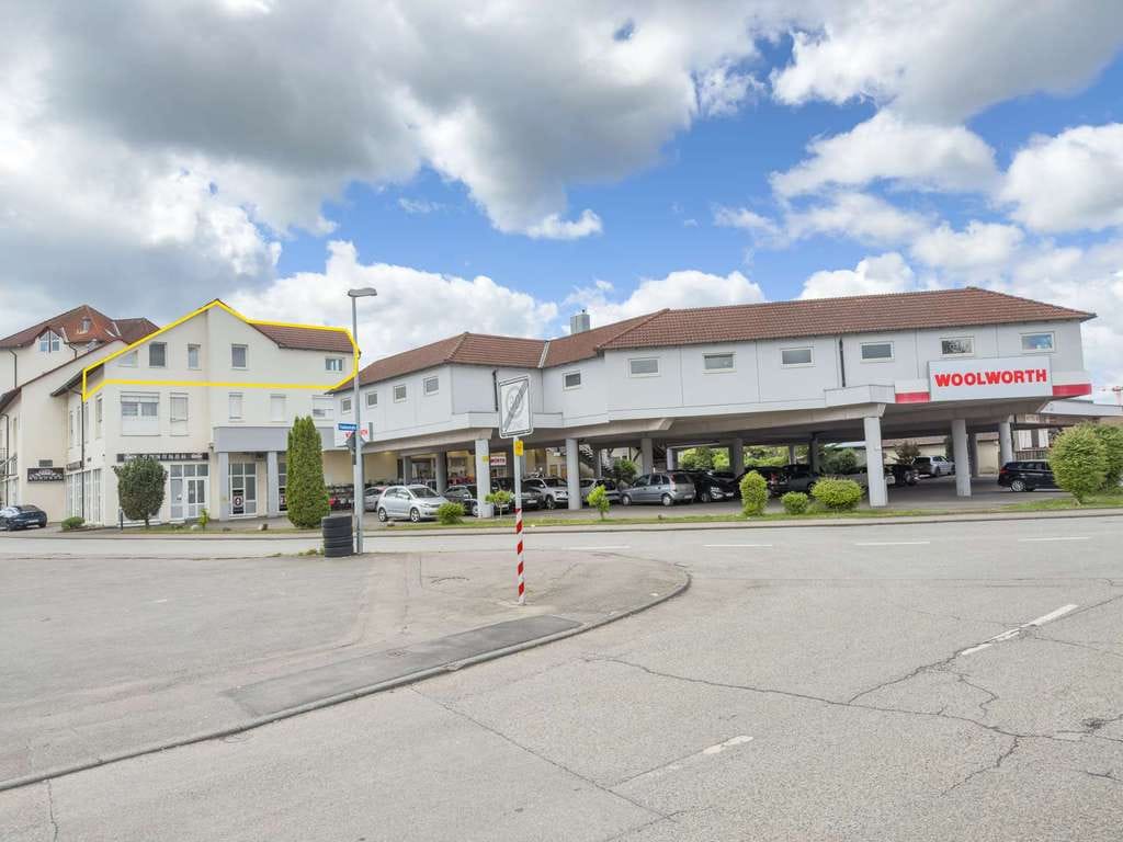 Immobilie in Mengen - Offenes Wohnen im Dachgeschoss – Gepflegte Wohnung mit besonderem Raumgefühl - Bild 1