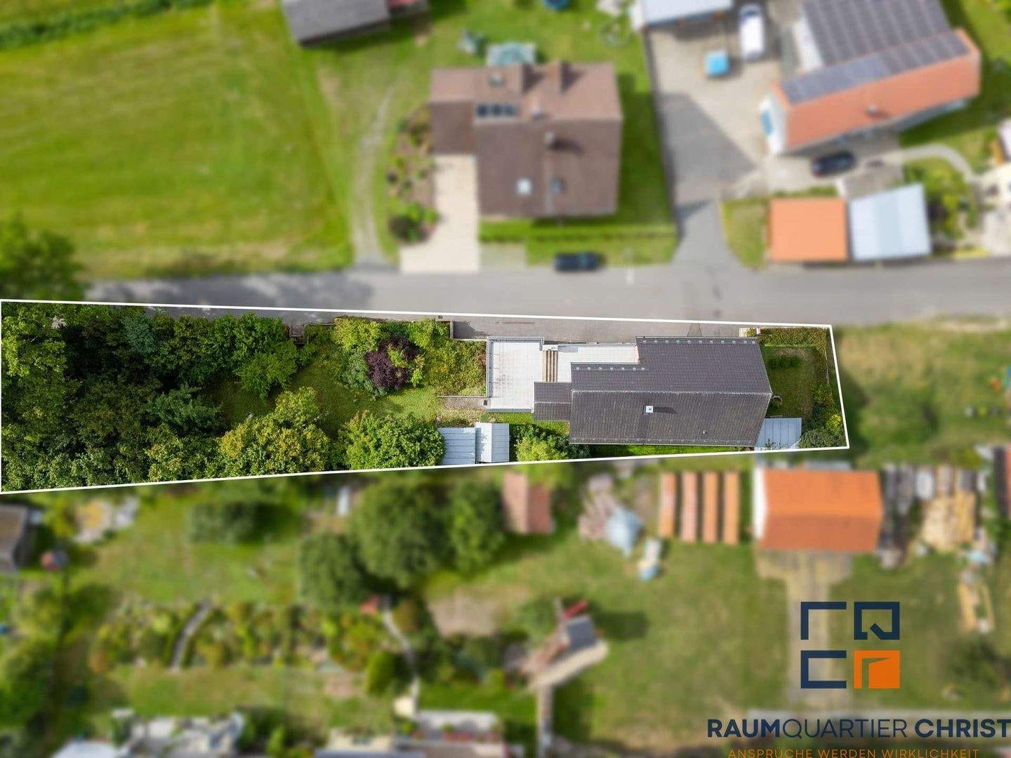 Immobilie in Plößberg - Behinderten und Rollstuhlgerechtes Mehrfamilienhaus mit Aufzug, Sonnenterrasse und großen Garten - Bild 2