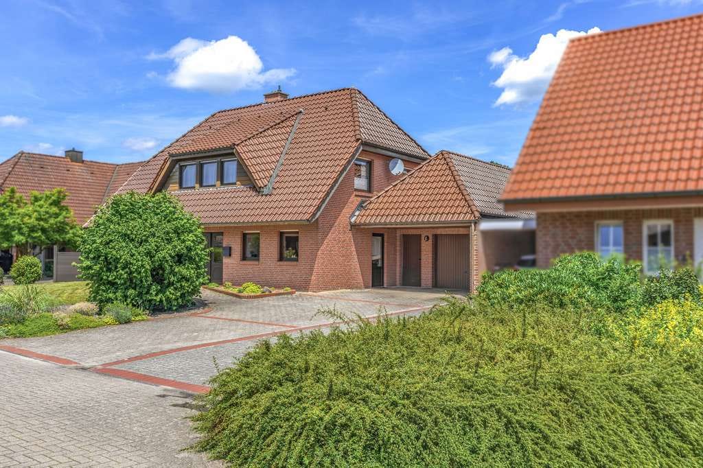 Immobilie in Bawinkel - Tradition im Grundriss, Fortschritt in der Technik: Einfamilienhaus mit Gasheizung aus 2023! - Bild 1