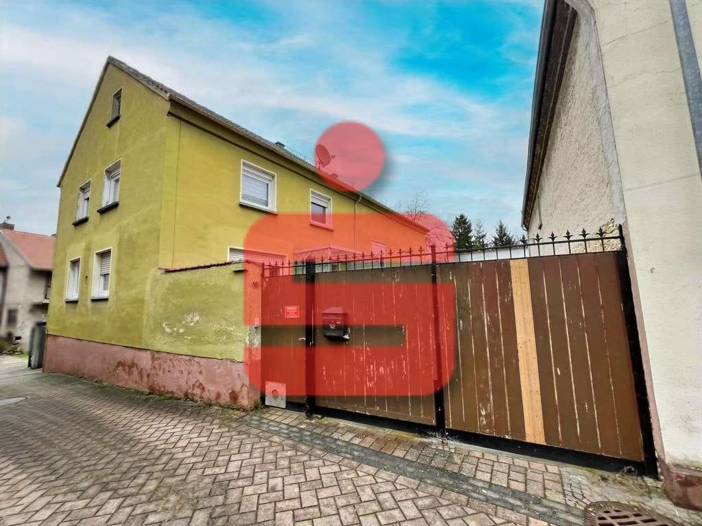 Immobilie in Freimersheim - Wohnhaus mit Scheune, großem Innenhof & Potential  - sofort verfügbar - Bild 0