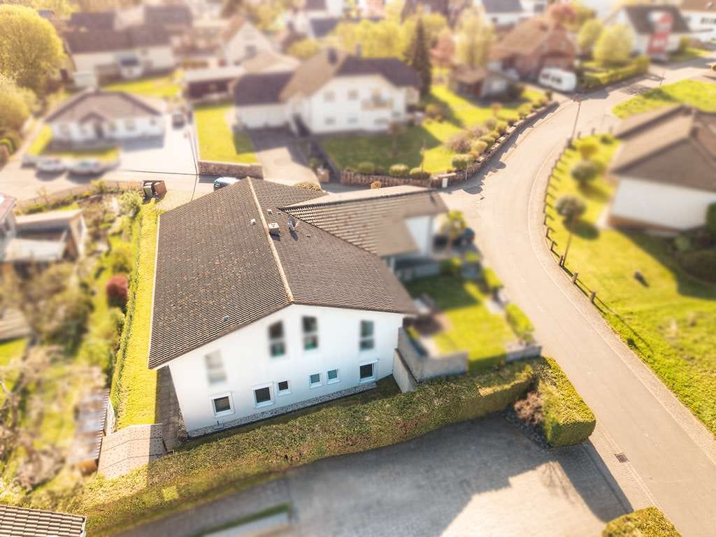 Immobilie in Gehlert - Attraktives Investment für Ihr Immobilienportfolio! Drei Eigentumswohnungen in nachhaltig guter Lage - Bild 1
