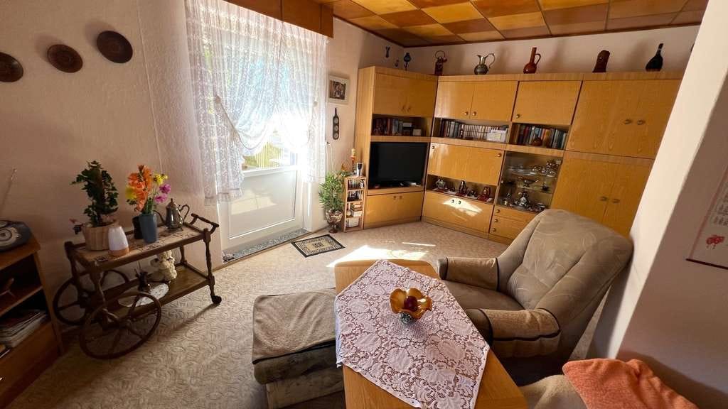 Immobilie in Geringswalde - Doppelhaushälfte für die kleine Familie mit gepflegten Grundstück - Bild 2