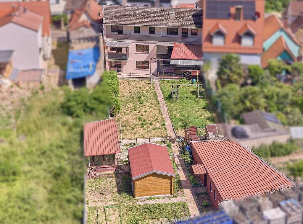 Immobilie in Frankweiler - ++ Lichtdurchflutetes 4 Parteienhaus mit Terrasse, Balkon, Garten und Garage in ruhiger Wohnlage !++ - Bild 3