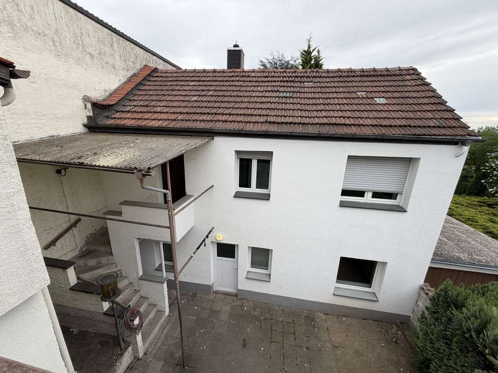 Immobilie in Egelsbach - MFH - 2-Häuser auf einem Grundstück in Egelsbach - Ideal für Kapitalanleger & Familien. Leerstehend! - Bild 3