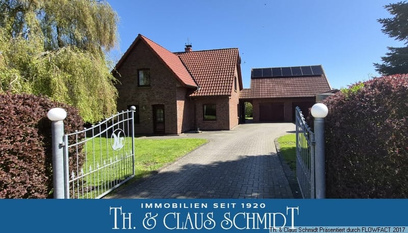 Immobilie in Ovelgönne - Wohnhaus, Bj. 1998, mit Luxus-Gartenhaus und 3 Garagen zwischen OL und Brake - Bild 0