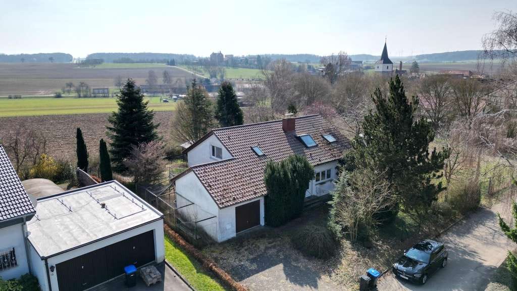 Immobilie in Schrozberg - Charmantes Einfamilienhaus in Ortsrandlage - Bild 0