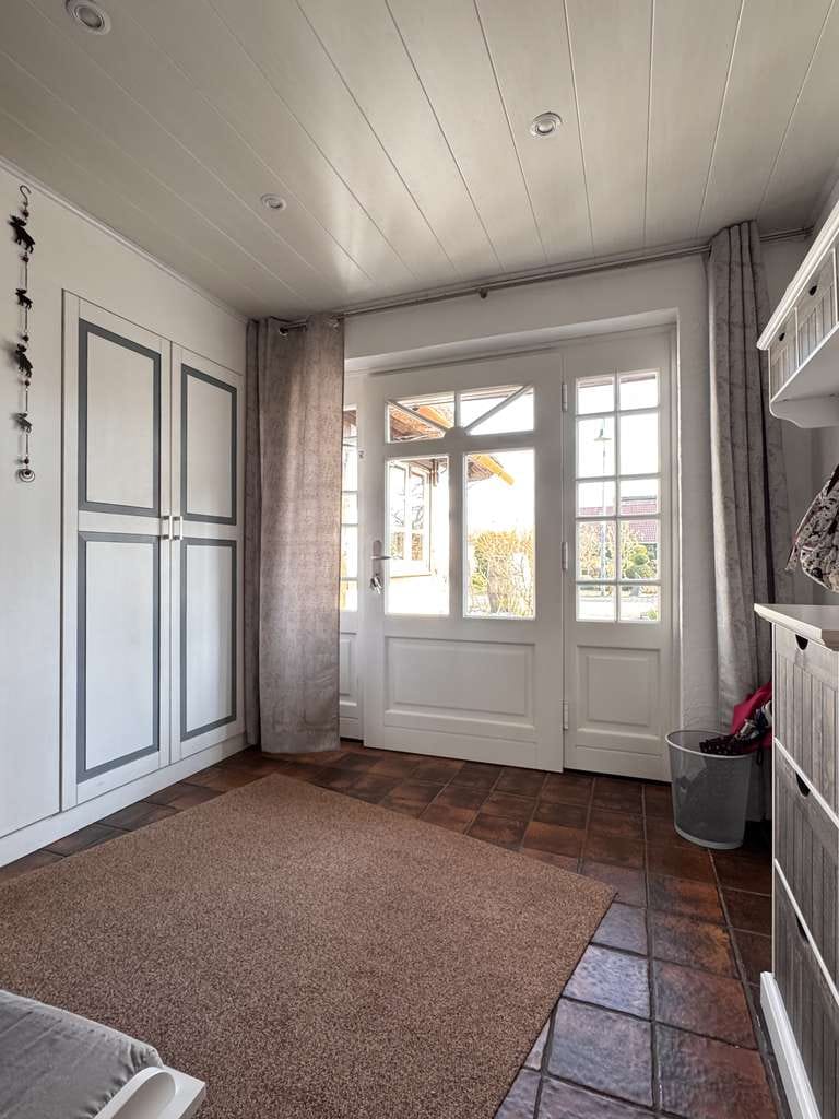Immobilie in Nübbel - Reetdach-EFH mit großem Garten – Einliegerwohnung, Büro und Carport -Grdst. teilbar! - Bild 3