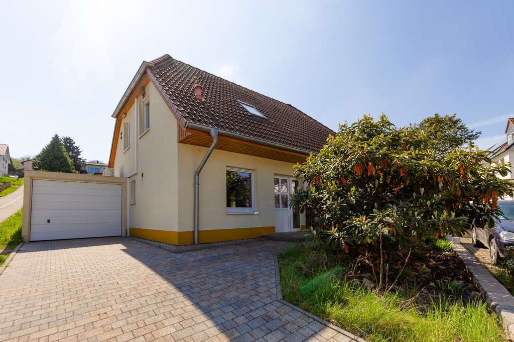 Immobilie in Engelstadt - Energieeffizientes A+ Einfamilienhaus in idyllischer Lage – bezugsbereit & familienfreundlich - Bild 0