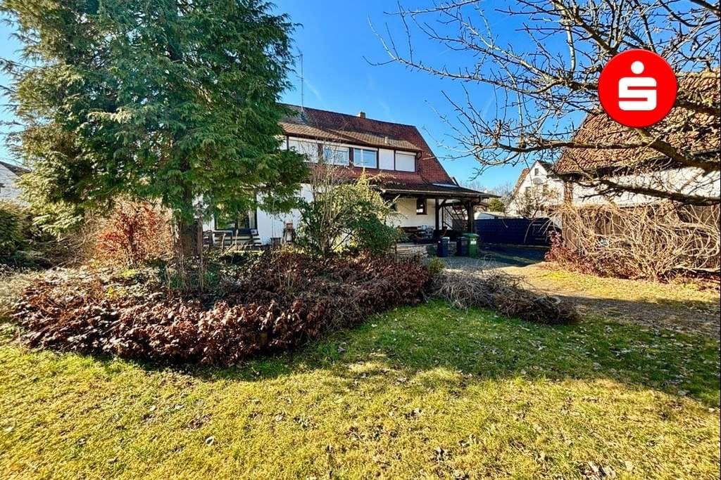 Immobilie in Lauf an der Pegnitz - Haus mit Zukunft: Sanieren oder Neubauen? - Bild 0