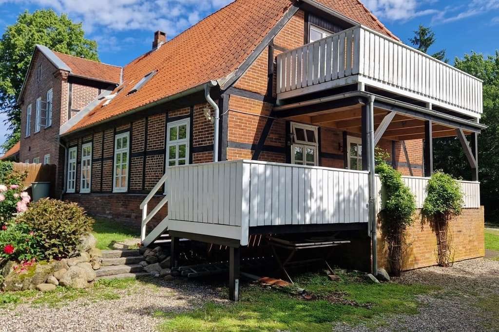 Immobilie in Lensahn - 3-Zimmer-Eigentumswohnung mit Charme - Bild 0
